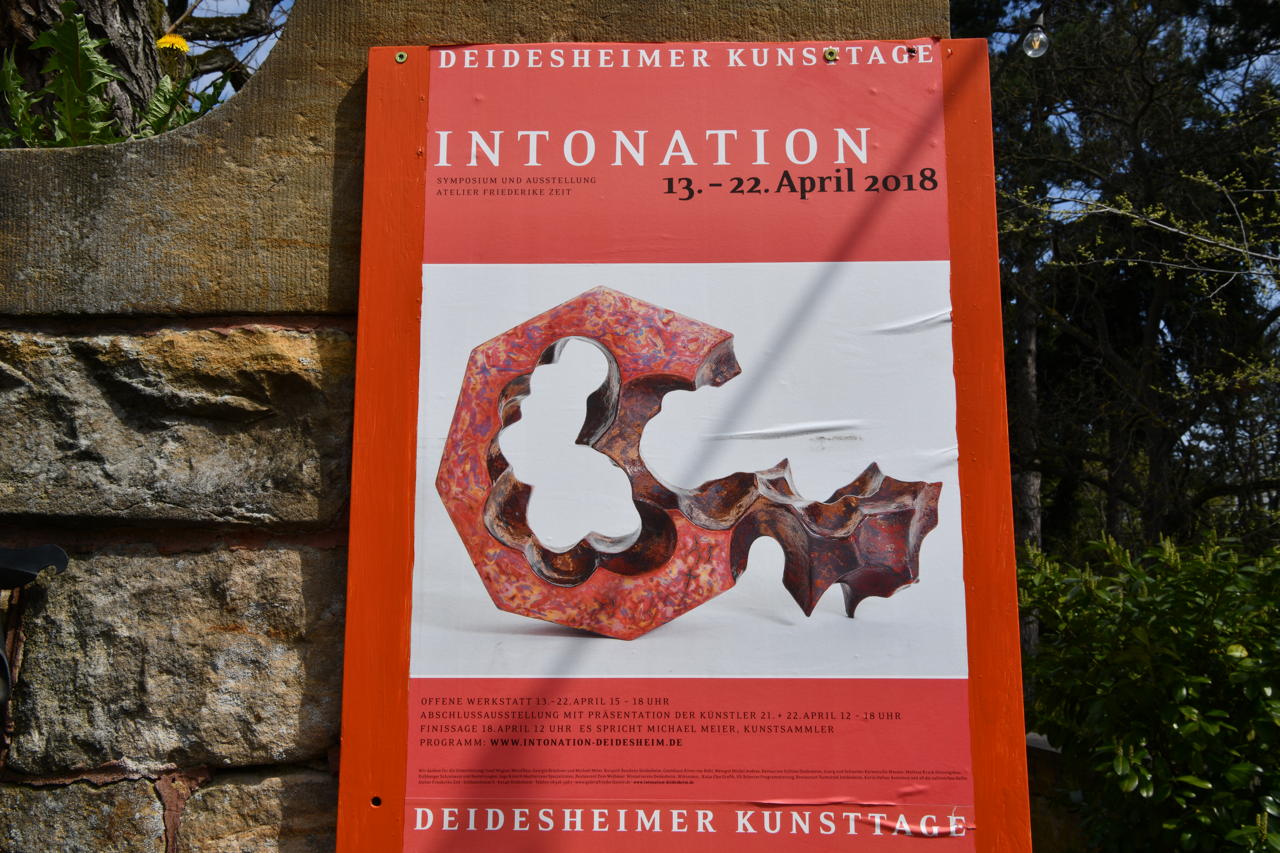Intonation Deidesheimer Kunsttage, internationales Symposium um die keramische Kunst und Ausstellung in der Schlossmanufaktur.