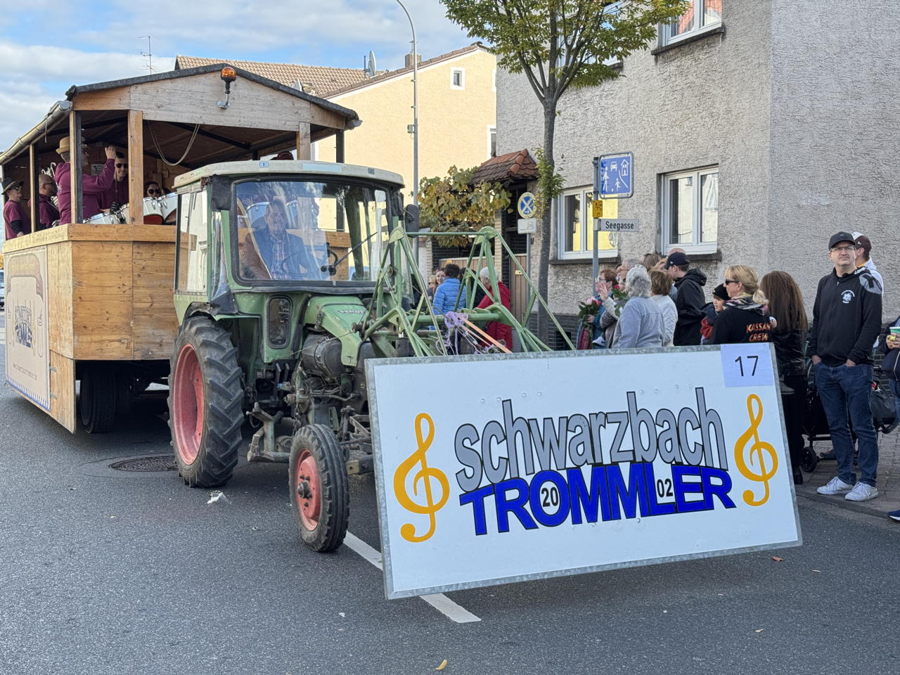 Auf zur Merfeller Kerb 2025 es ist wieder Kerwezeit mit den Merfeller Kerweborschen und der Kerweumzug durch Mörfelden