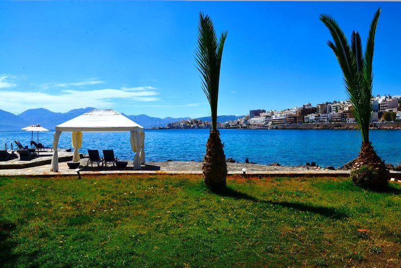 Griechenland Insel Kreta Agios Nikolaos Golf von Mirabelleo Minos Beach Art Hotel Honeymoon