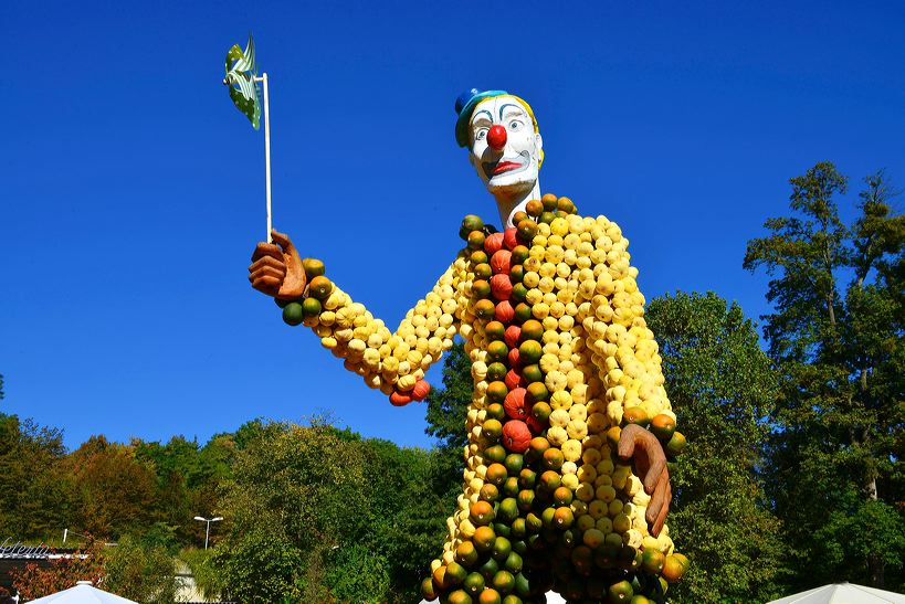 Weltgrößte Kürbisausstellung in Ludwigsburg im Blühenden Barock. Thema 2016: Manege frei im Kürbis-Zirkus!