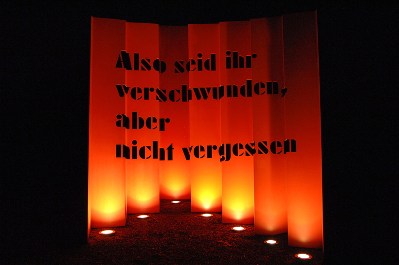 Kunst im Park 2020 Mörfelden-Walldorf vom 12. Juli bis 13 September 2020 mit Edgar Diehl * Christine Hach * Jürgen Heinz * Romana Menze-Kuhn * Otto Schaffner * Elizabeth Thallauer Parkanlage am Bürgerhaus Mörfelden 