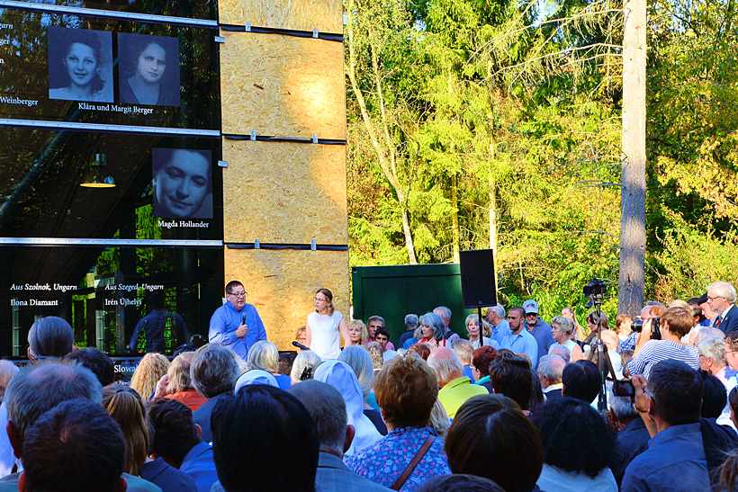 KZ-Außenlager Walldorf Gedenkstätte Einweihung  am 25.September 2016. Mit Lehrpfad um das KZ-Außenlager Geschichte des Holocaust begreifen.