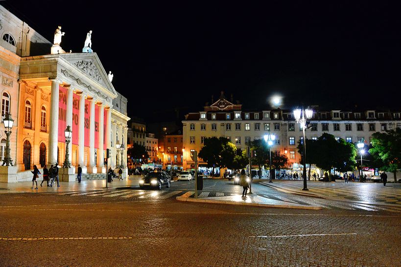 Lissabon, Lisboa Stadtteil Baixa Chiado und Bairro Alto, der Platz Rossio, Elevador de Santa Justa und die Tram Line 28.