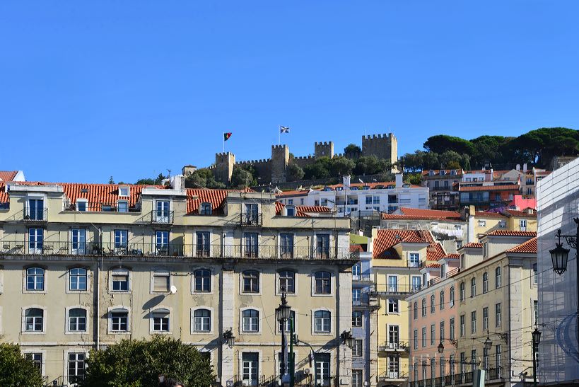 Lissabon, Lisboa Stadtteil Baixa Chiado und Bairro Alto, der Platz Rossio, Elevador de Santa Justa und die Tram Line 28.