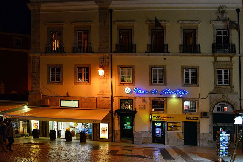 Lissabon, Lisboa Stadtteil Baixa Chiado und Bairro Alto, der Platz Rossio, Elevador de Santa Justa und die Tram Line 28.