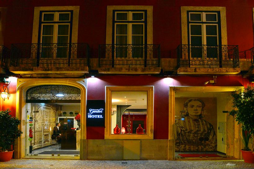 Lissabon, Lisboa Stadtteil Baixa Chiado und Bairro Alto, der Platz Rossio, Elevador de Santa Justa und die Tram Line 28.