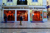 Lissabon, Lisboa Stadtteil Baixa Chiado und Bairro Alto, der Platz Rossio, Elevador de Santa Justa und die Tram Line 28.