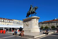 Lissabon, Lisboa Stadtteil Baixa Chiado und Bairro Alto, der Platz Rossio, Elevador de Santa Justa und die Tram Line 28.