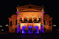 Die Luminale Frankfurt, leuchtende Objekte in der ganzen Stadt, die Biennale der Lichtkultur mit vielen Projekten der Lichtkunstschau.