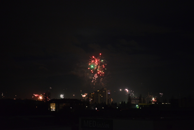 Silvester Neujahr neues Jahr Feuerwerk zwischen den Jahren Brauchtum Heilige drei Könige Sternsinger