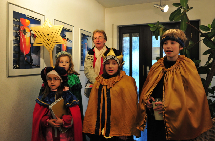 Silvester Neujahr neues Jahr Feuerwerk zwischen den Jahren Brauchtum Heilige drei Könige Sternsinger