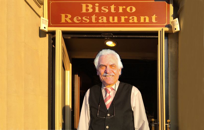 Operncafe Frankfurt 35 Jahre seit 1980 Bistro Cafe im Wandel der Zeit