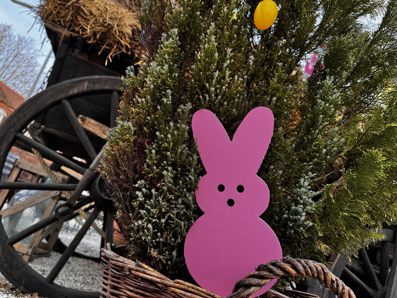 Ostern Osterzeit Osterbrauchtum Osterfeiertage bunte Ostereier Osterhasen Osterfeuer Ostergedichte