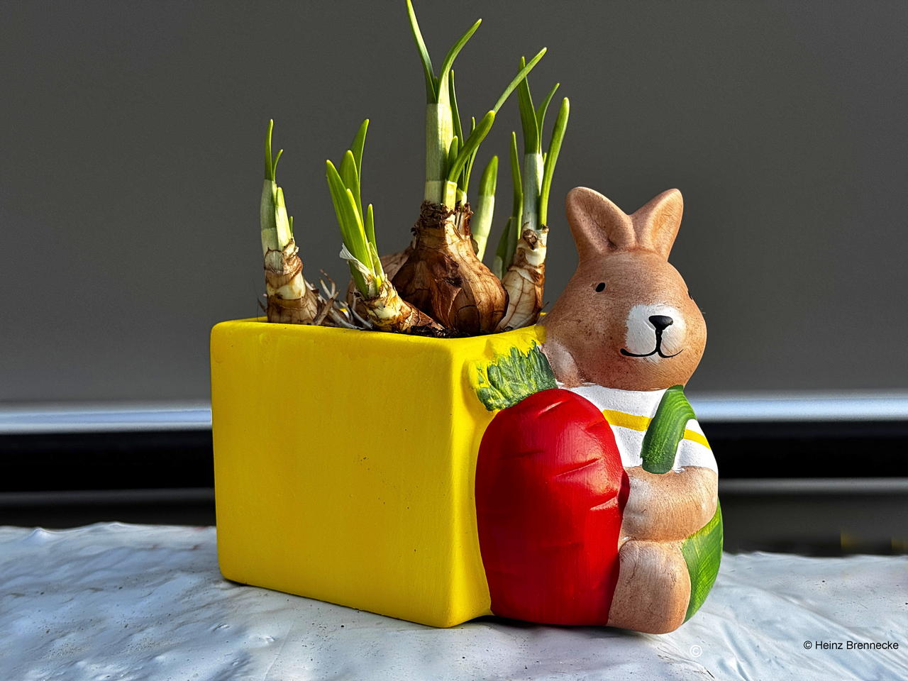 Ostern Osterzeit Osterbrauchtum Osterfeiertage bunte Ostereier Osterhasen Osterfeuer Ostergedichte