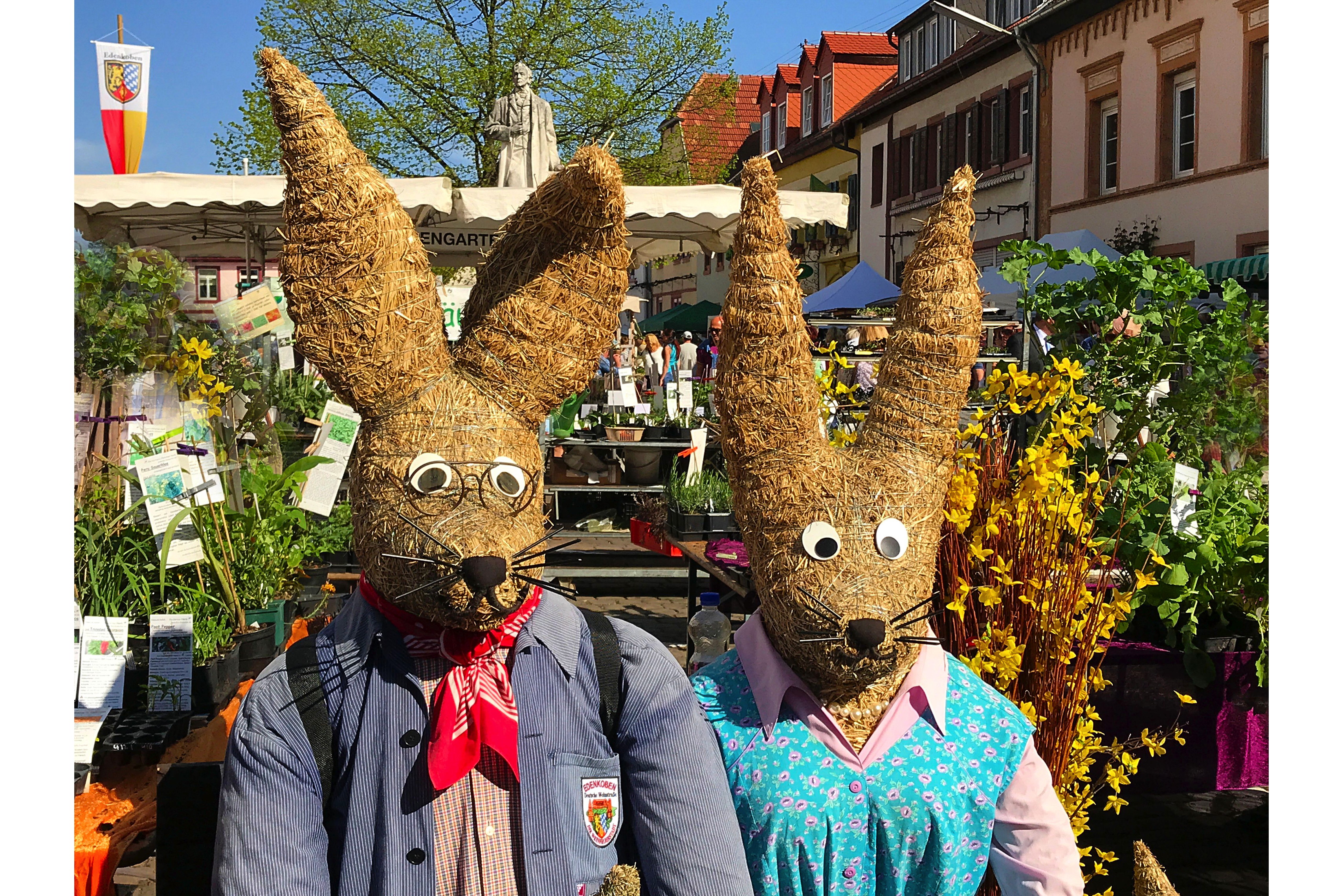 Ostern Osterzeit Osterbrauchtum Osterfeiertage bunte Ostereier Osterhasen Osterfeuer Ostergedichte