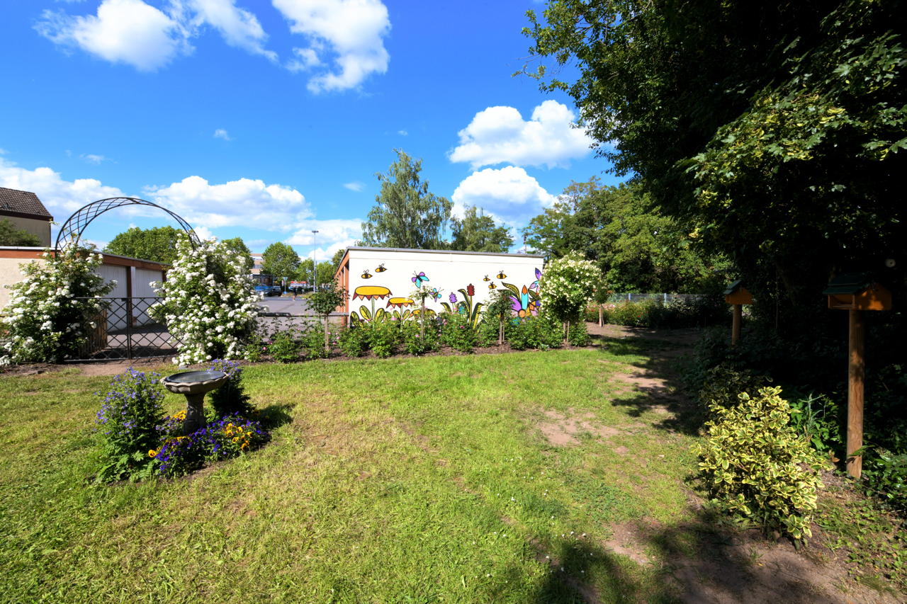 Rosengarten Mörfelden-Walldorf im Stadtteil Mörfelden, Rubensstraße 63 - Bürgerprojekt von Rudolf und Irene Blasnik, initiert im August 2021.