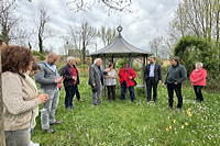  Rosengarten Mörfelden-Walldorf im Stadtteil Mörfelden, Rubensstraße 63 – Bürgerprojekt von Rudolf und Irene Blasnik, initiiert im August 2021.