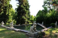 Saint-Remy de Provence - Chateau de Roussan