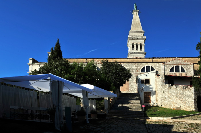 Rovinj, Vrsar, Porec und Fontana liegen auf der Halbinsel von Istrien in Kroatien Croatia.