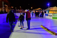 Eisbahn Schlittschuhbahn und Eisstockbahn vom Verein TGS Walldorf auf dem Sportgelände ein einmaliger  Wintertraum in der Doppelstadt Mörfelden-Walldorf