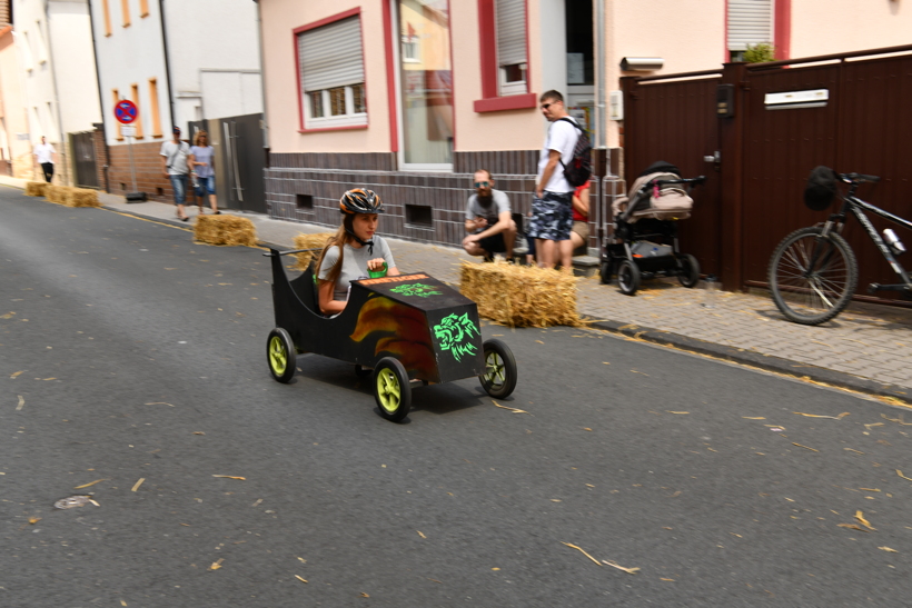 Juni 2018. Seifenkistenrennen in Mörfelden-Walldorf auf der Bahnhofstraße.