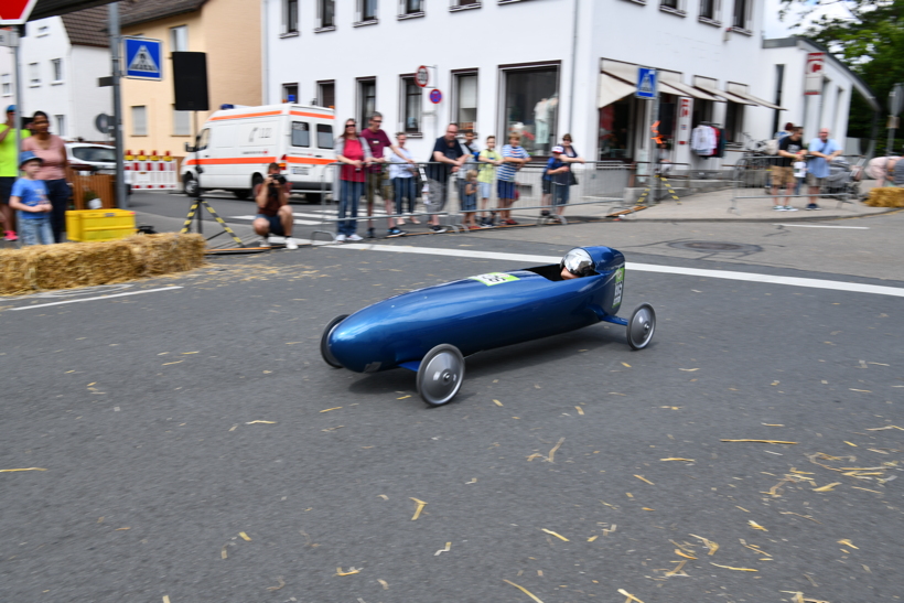 Juni 2018. Seifenkistenrennen in Mörfelden-Walldorf auf der Bahnhofstraße.