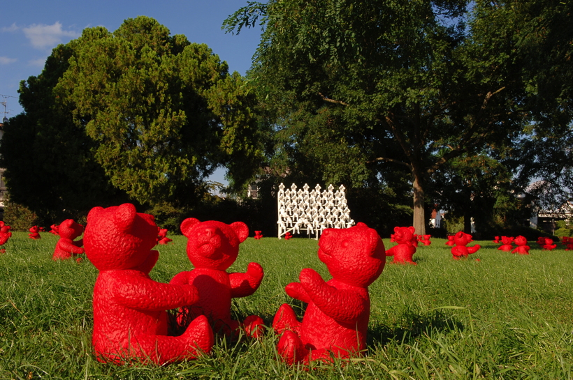 10. Skulpturenpark 2007 der Stadt Mörfelden-Walldorf mit Ottmar Hörl,  Der verlorene Traum