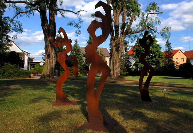 Skulpturen im Park im Rausch der Farben 11. Skulpturenpark 2008 der Stadt Mörfelden-Walldorf