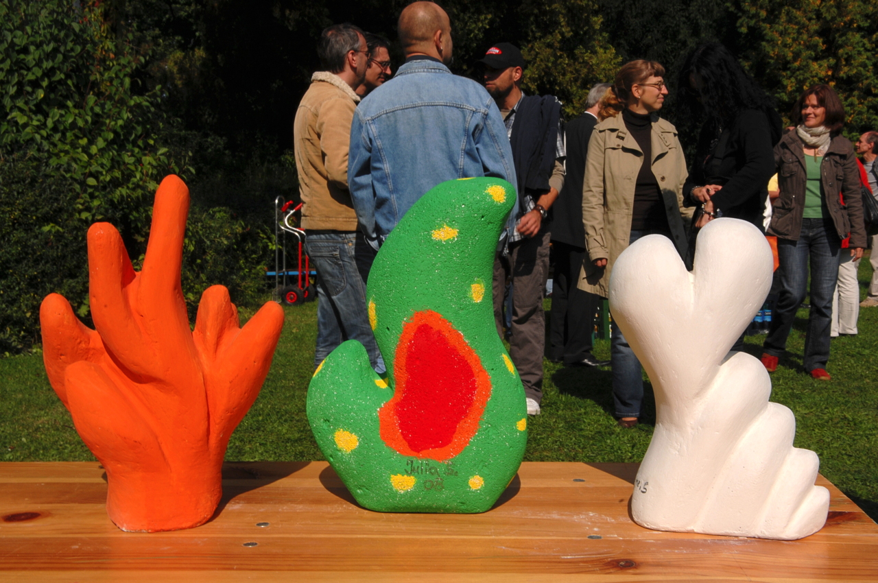 Skulpturen im Park im Rausch der Farben 11. Skulpturenpark 2008 der Stadt Mörfelden-Walldorf