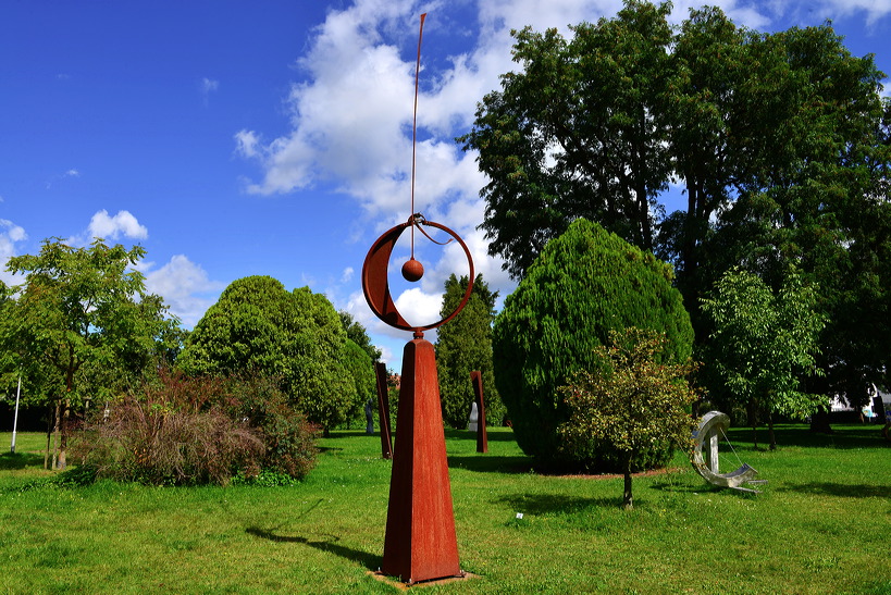 17. Skulpturenpark 2014, der Stadt Mörfelden-Walldorf - Kräftespiele