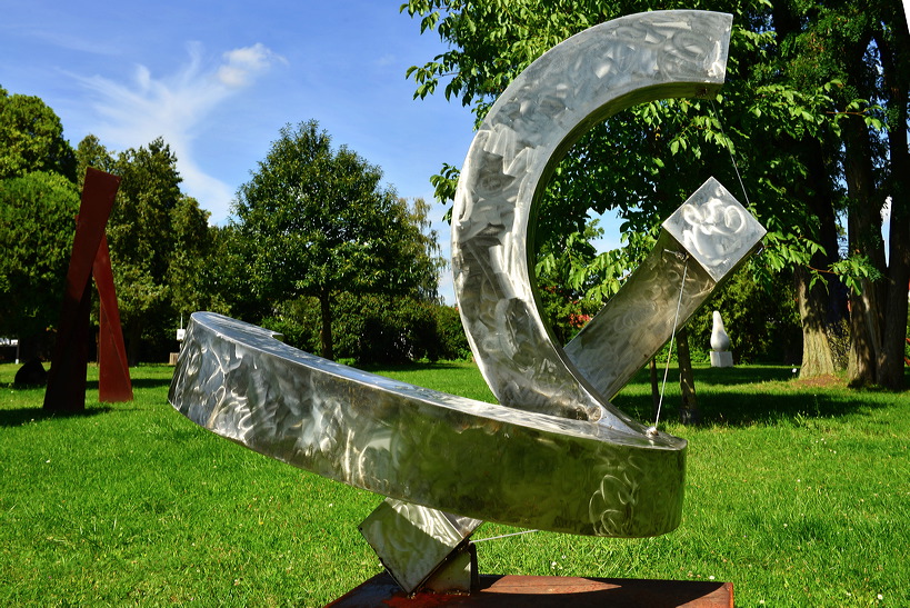 17. Skulpturenpark 2014, der Stadt Mörfelden-Walldorf - Kräftespiele