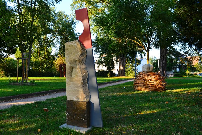 18. Skulpturenpark 2015, der Stadt Mörfelden-Walldorf - Figur und Umwelt