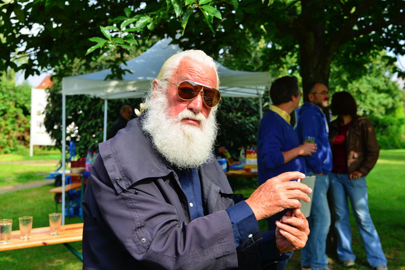 20. Skulpturenpark: Mörfelden-Walldorf mit Jules Andrieu, Lars Karl Becker, Merja Herzog-Hellsten, Isabell Hofmann, Peter Müller, Emilia Neumann, Marco Poblete Young, Felix Rombach, Waldemar Scheck, Lukas Sünder, vom 30. Juli bis 3. September 2017 im Bürgerpark Mörfelden