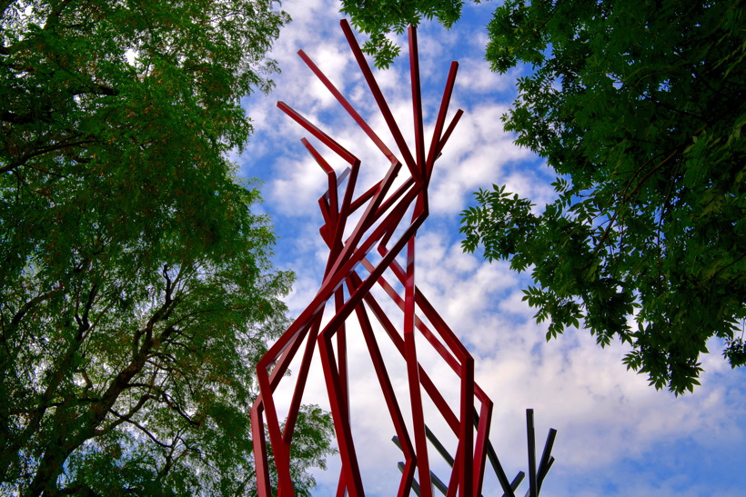 21. Skulpturenpark Mörfelden-Walldorf vom 29. Juli bis 2. September 2018 im Bürgerpark Mörfelden mit Manfred Emmenegger-Kanzler, Christiane Erdmann, Peter Helmstetter, Ernst Günter Herrmann, Paul Hirsch, Wulf Kirschner, Robert Kögel, Jaewon Park, Lothar Steckenreiter, Elizabeth Thallauer, Heide Weidele