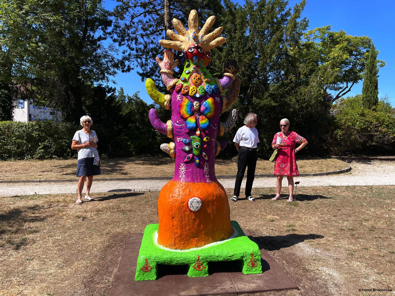 24. Skulpturenpark 2022 in 64546 Mörfelden-Walldorf Blumenstraße vom 17 Juli bis 11. September 2022 im Bürgerpark Mörfelden mit Arhun Aksakal - Winfried Becker - Christoph Jakob - Faxe M. Müller - Ghaku Okazaki - Anna Schimkat - Catharina Szonn - Martin Wenzel - Matthias Will