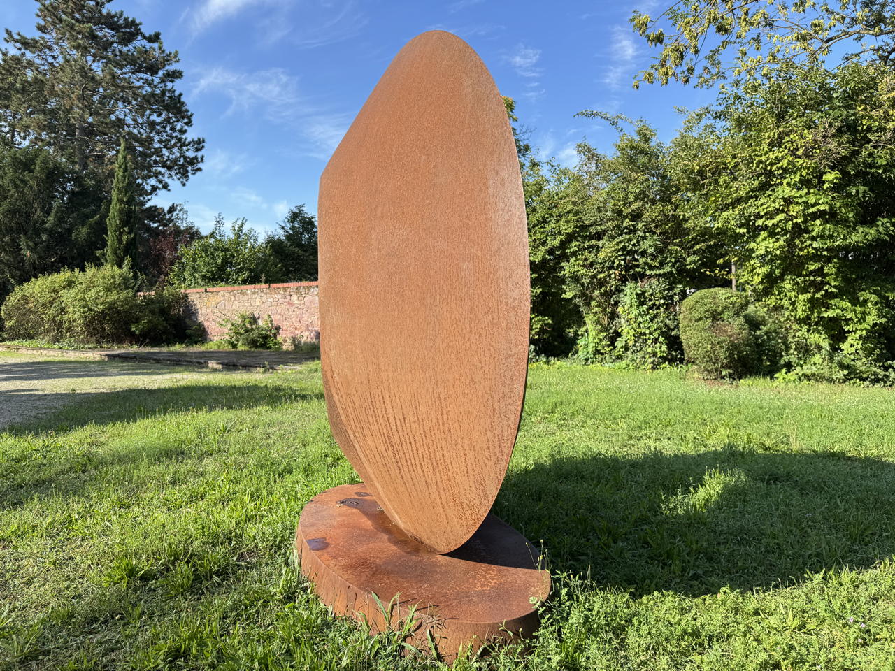 27.Skulpturenpark 2025 Vom 20. Juli bis 7. September 2025 im Bürgerpark Mörfelden in einem Open-Air-Ausstellungsraum mit Skulptur und Objektkunst.