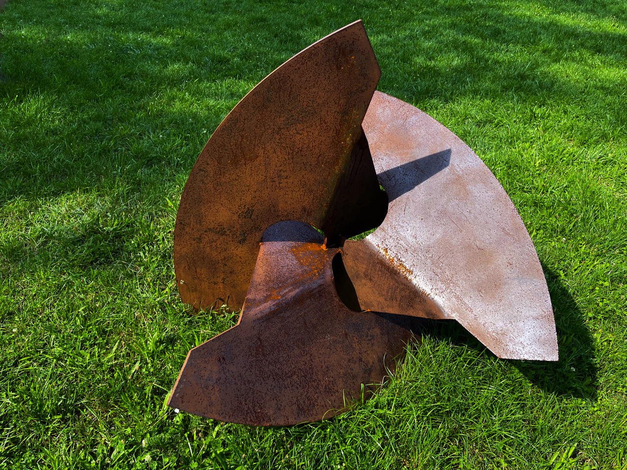 27.Skulpturenpark 2025 Vom 20. Juli bis 7. September 2025 im Bürgerpark Mörfelden in einem Open-Air-Ausstellungsraum mit Skulptur und Objektkunst.