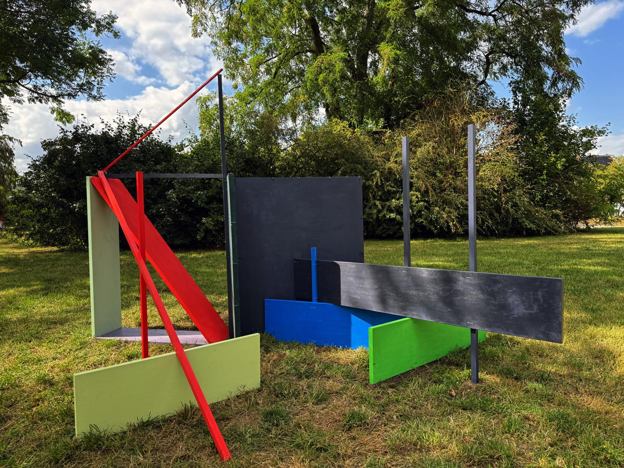 27.Skulpturenpark 2025 Vom 20. Juli bis 7. September 2025 im Bürgerpark Mörfelden in einem Open-Air-Ausstellungsraum mit Skulptur und Objektkunst