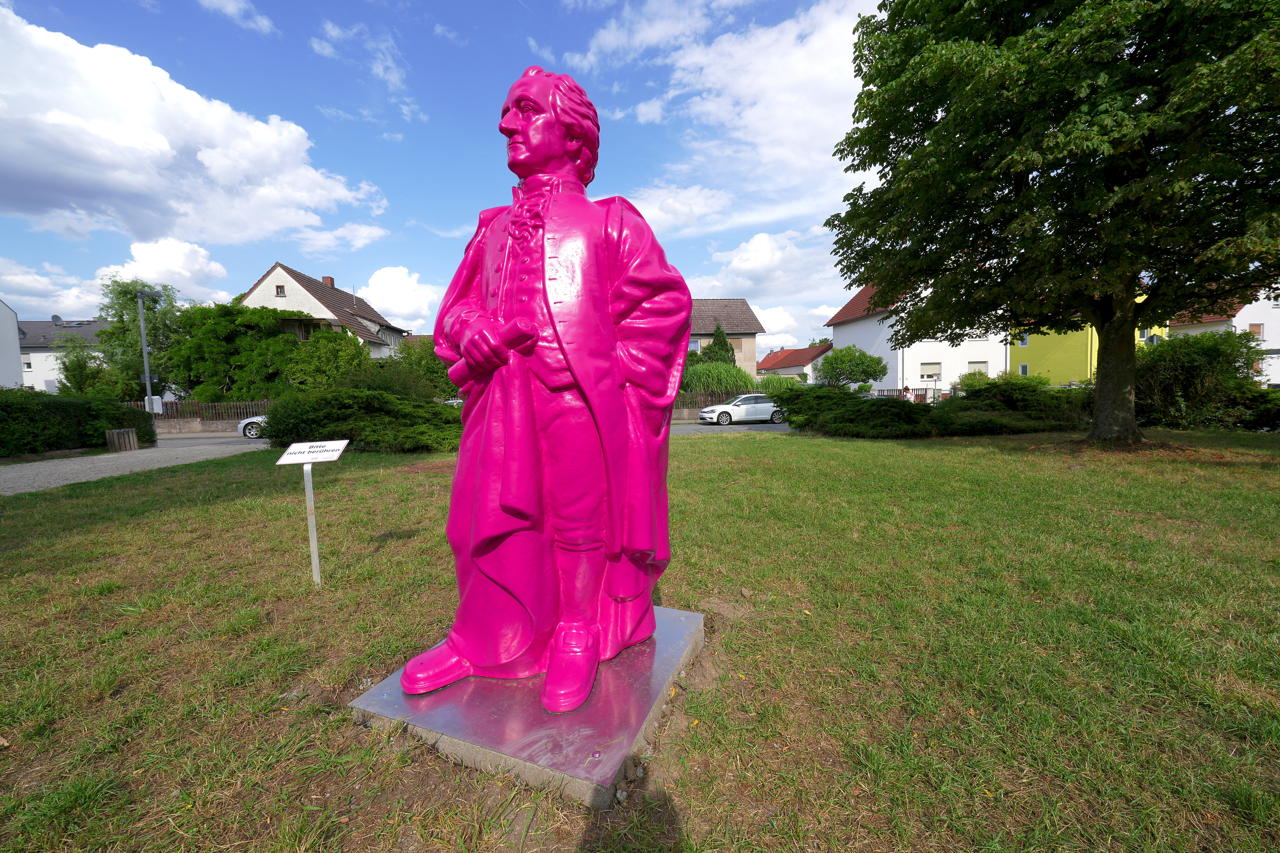 27.Skulpturenpark 2025 Vom 20. Juli bis 7. September 2025 im Bürgerpark Mörfelden in einem Open-Air-Ausstellungsraum mit Skulptur und Objektkunst.