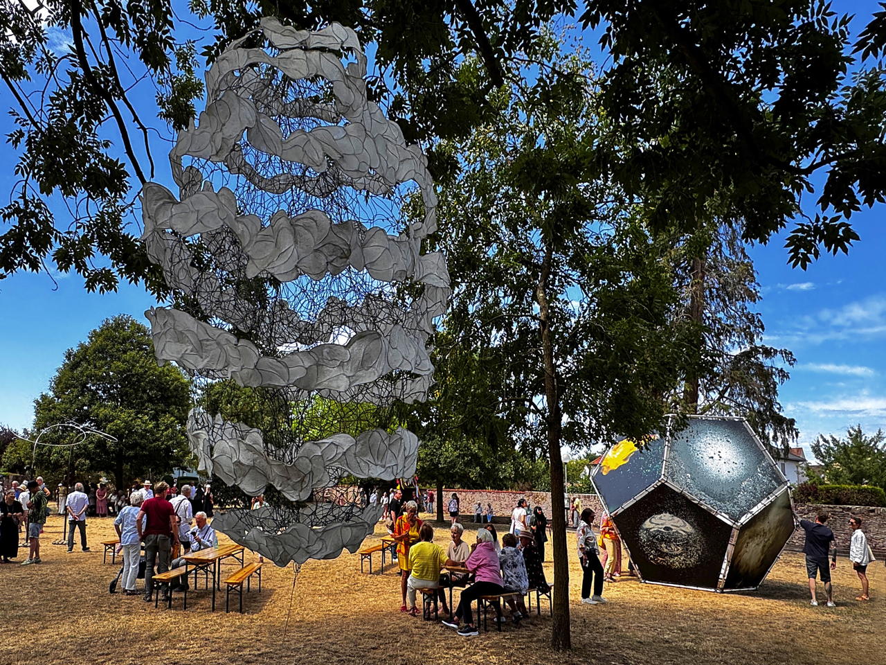 28. Skulpturenpark 2026 Vom 26. Juli bis 6. September 2026 im Bürgerpark Mörfelden in einem Open-Air-Ausstellungsraum mit Skulptur und Objektkunst.