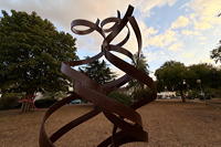 28. Skulpturenpark 2026 Vom 26. Juli bis 6. September 2026 im Bürgerpark Mörfelden in einem Open-Air-Ausstellungsraum mit Skulptur und Objektkunst.