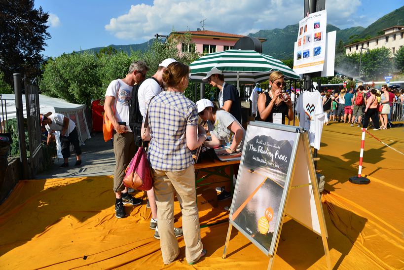 The Floating Piers, Lake Iseo Italiy, 2014 - 2016 Christo and Jeanne-Claude