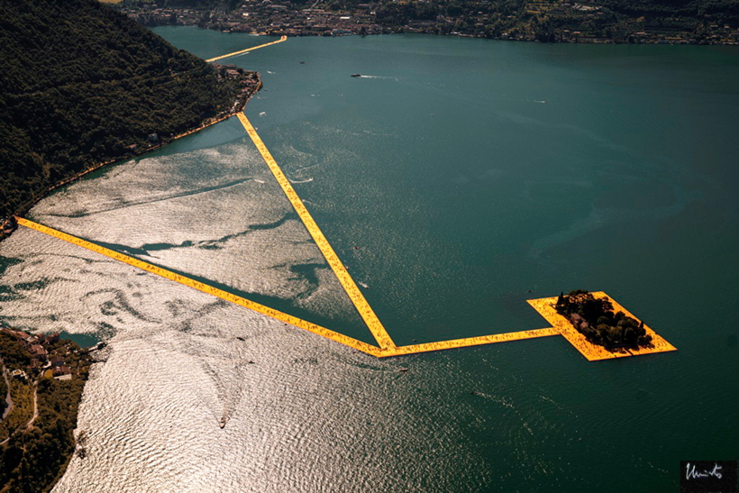 The Floating Piers, Lake Iseo Italiy, 2014 - 2016 Christo and Jeanne-Claude