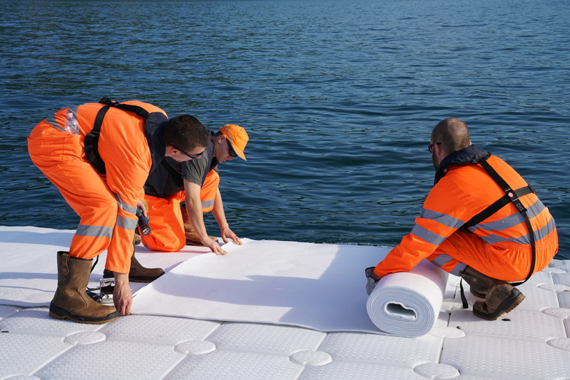 the Floating Piers, Lake Iseo Italiy, 2014 - 2016 Christo and Jeanne-Claude