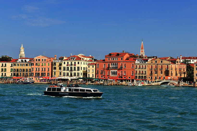  Venedig - Venezia - Venice - Piazza San Marco, Campanile, Ponte di Rialto, Dogenpalast, Pescheria, Rialto, Canal Grande, Basilica di San Marco, Murano, Venedig ist immer eine Reise wert.