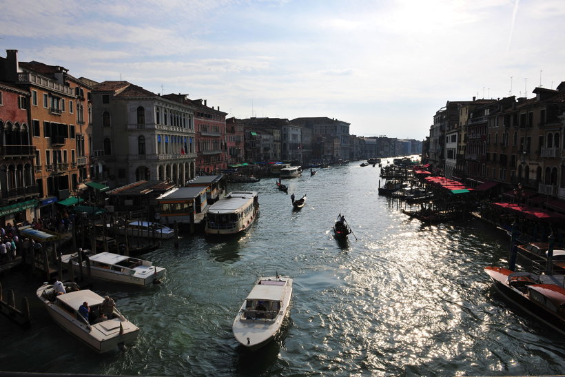 Venedig - Venezia - Venice - Piazza San Marco, Campanile, Ponte di Rialto, Dogenpalast, Pescheria, Rialto, Canal Grande, Basilica di San Marco, Murano, Venedig ist immer eine Reise wert.