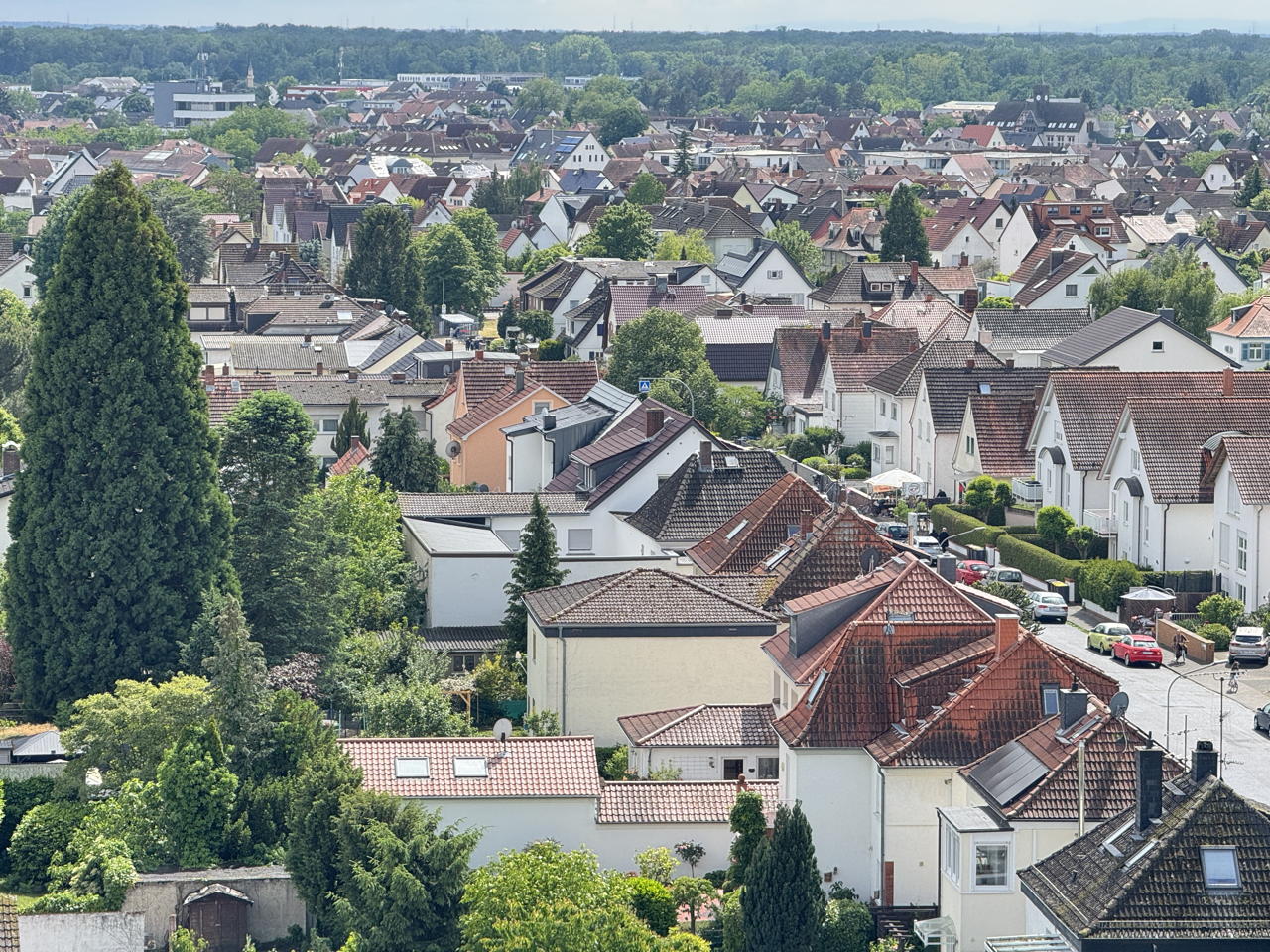 Wasserturm Mörfelden-Walldorf der Wasserturm ist das Wahrzeichen von Mörfelden an der Frankfurter Straße