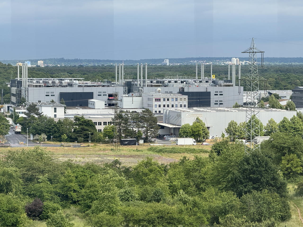 Wasserturm Mörfelden-Walldorf der Wasserturm ist das Wahrzeichen von Mörfelden an der Frankfurter Straße