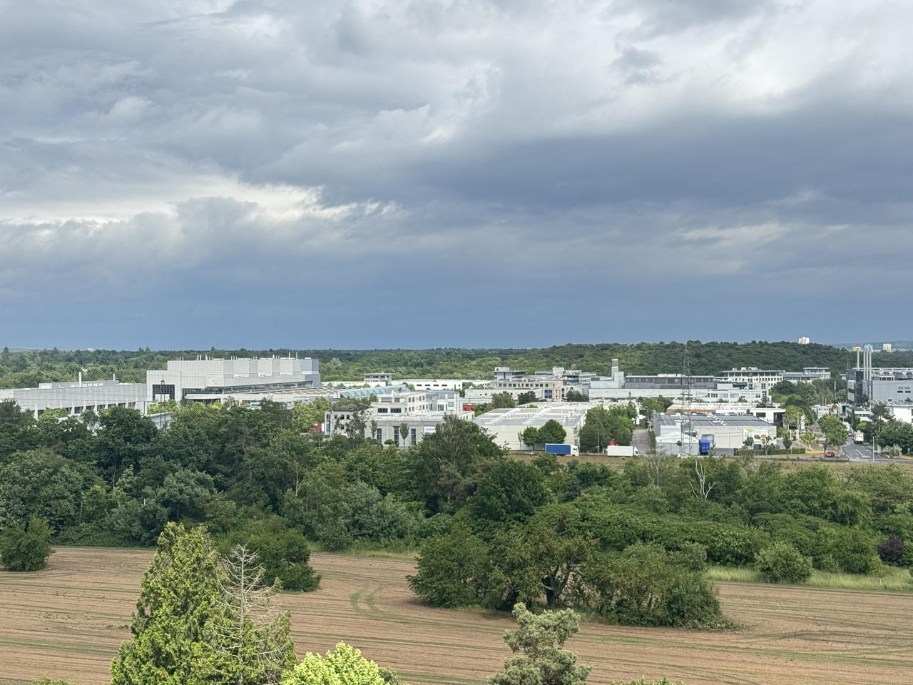 Wasserturm Mörfelden-Walldorf der Wasserturm ist das Wahrzeichen von Mörfelden an der Frankfurter Straße