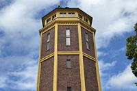 Wasserturm Mörfelden-Walldorf der Wasserturm ist das Wahrzeichen von Mörfelden an der Frankfurter Straße